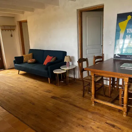 Vakantiehuis Avec Piscine Et Vue A 15 Min D'angouleme Garat
