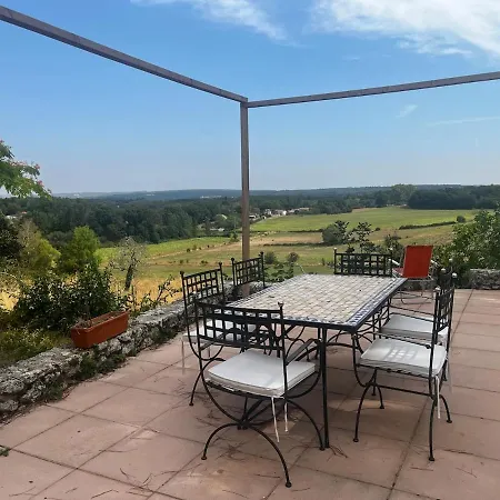Avec Piscine Et Vue A 15 Min D'angouleme Garat